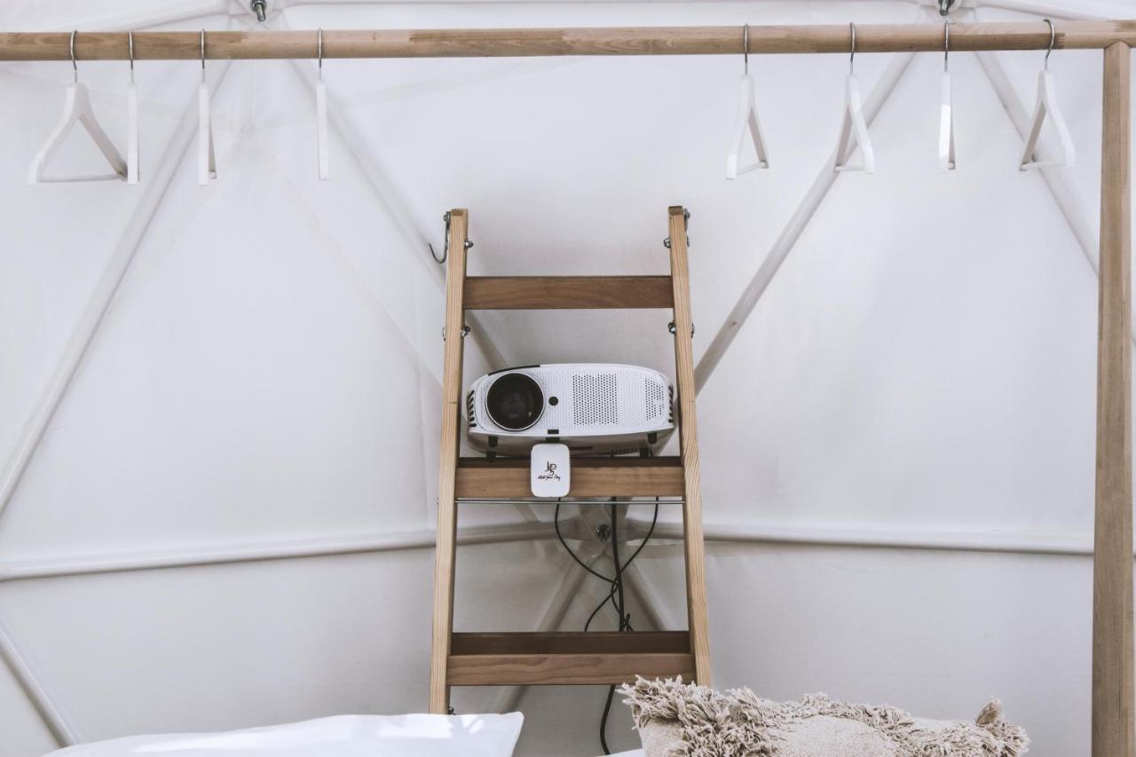 B Our Guest At Your Cozy Hideaway Dome Near Dresden Frauendorf  Bagian luar foto